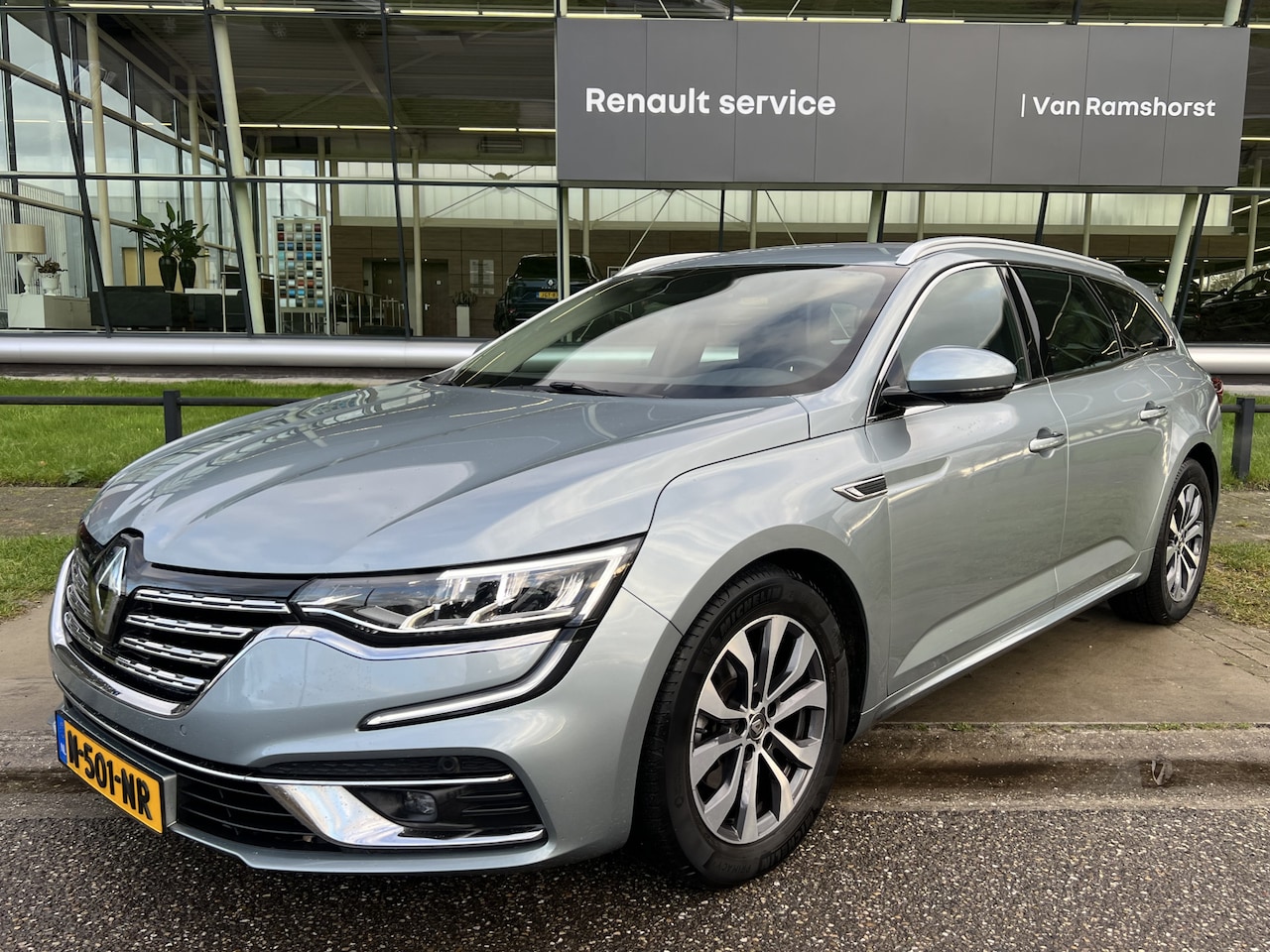 Renault Talisman Estate - 1.3 TCe 160 PK Business / Dealer onderhouden / Adaptive Cruise / Climate / Camera / - AutoWereld.nl