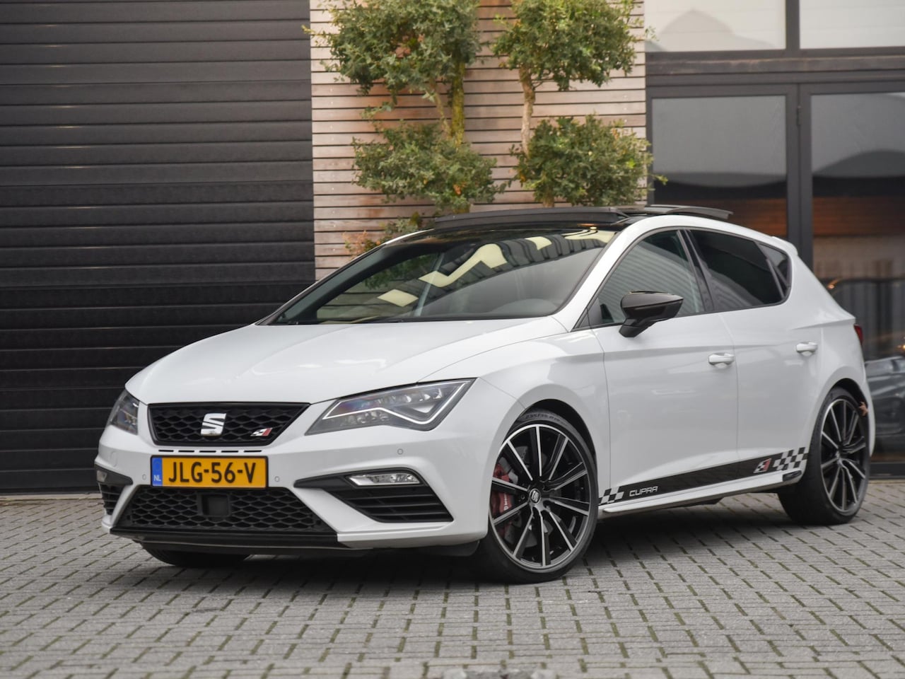 SEAT Leon - 2.0 TSI CUPRA 300 2.0 TSI CUPRA 300 - AutoWereld.nl