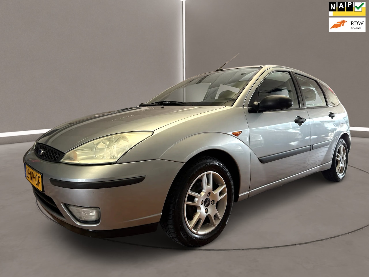 Ford Focus - 1.6-16V Collection 101 Pk 5 Deurs Airco Nap - AutoWereld.nl