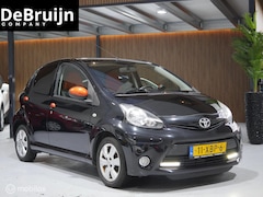 Toyota Aygo - 1.0 VVT-i Dynamic Orange