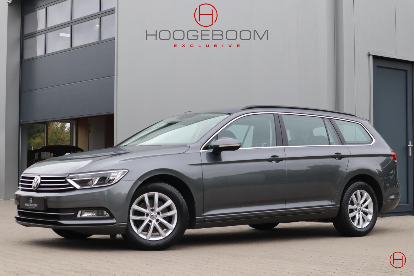 Volkswagen Passat Variant - 1.4 TSI ACT / Stoel + stuurverwarming / ACC / Camera - AutoWereld.nl