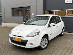 Renault Clio - 1.2 TCe S | Stoelverwarming | Bluetooth | Climate Control