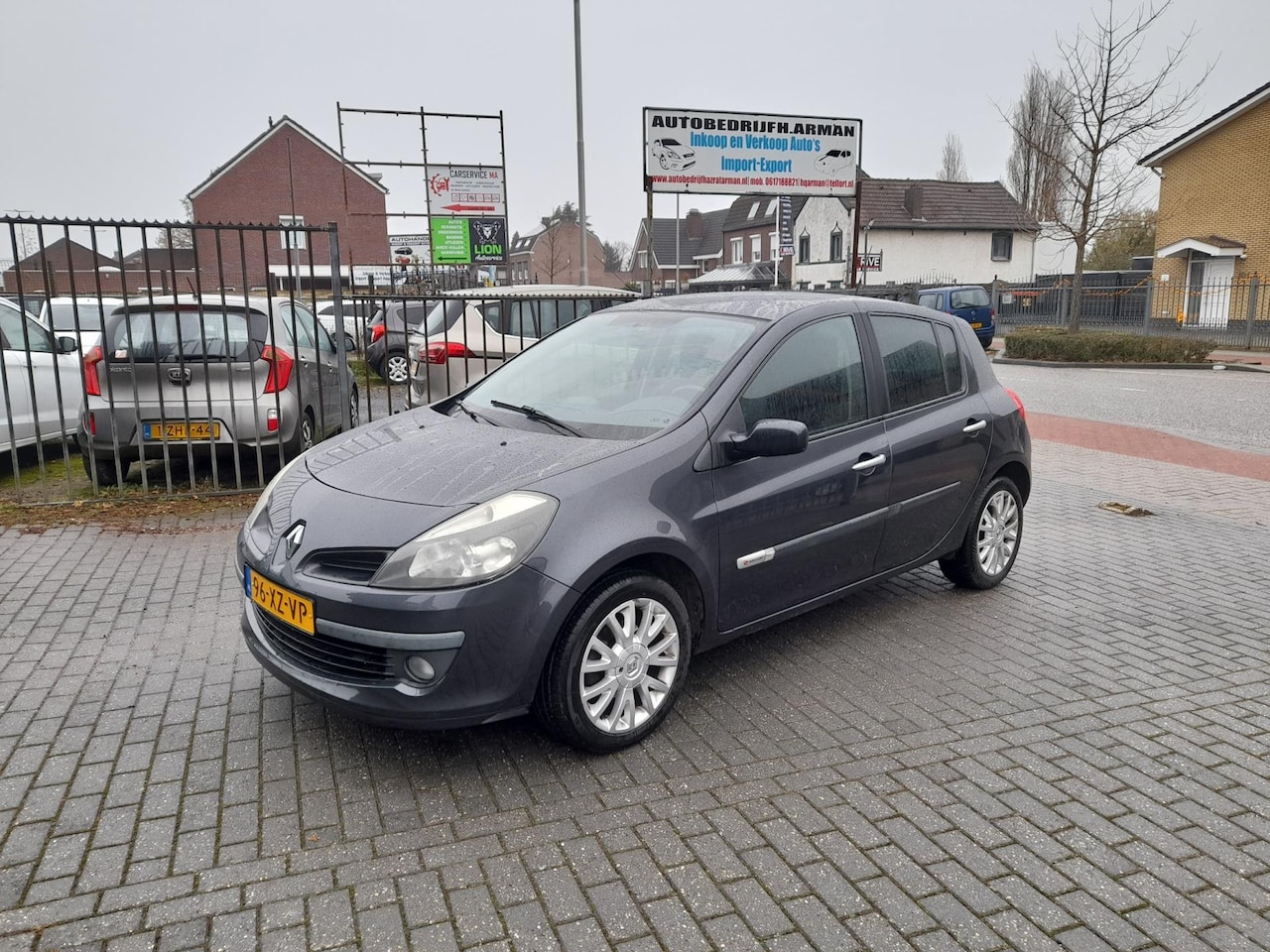 Renault Clio - 1.2 TCE Rip Curl 1.2 TCE Rip Curl - AutoWereld.nl
