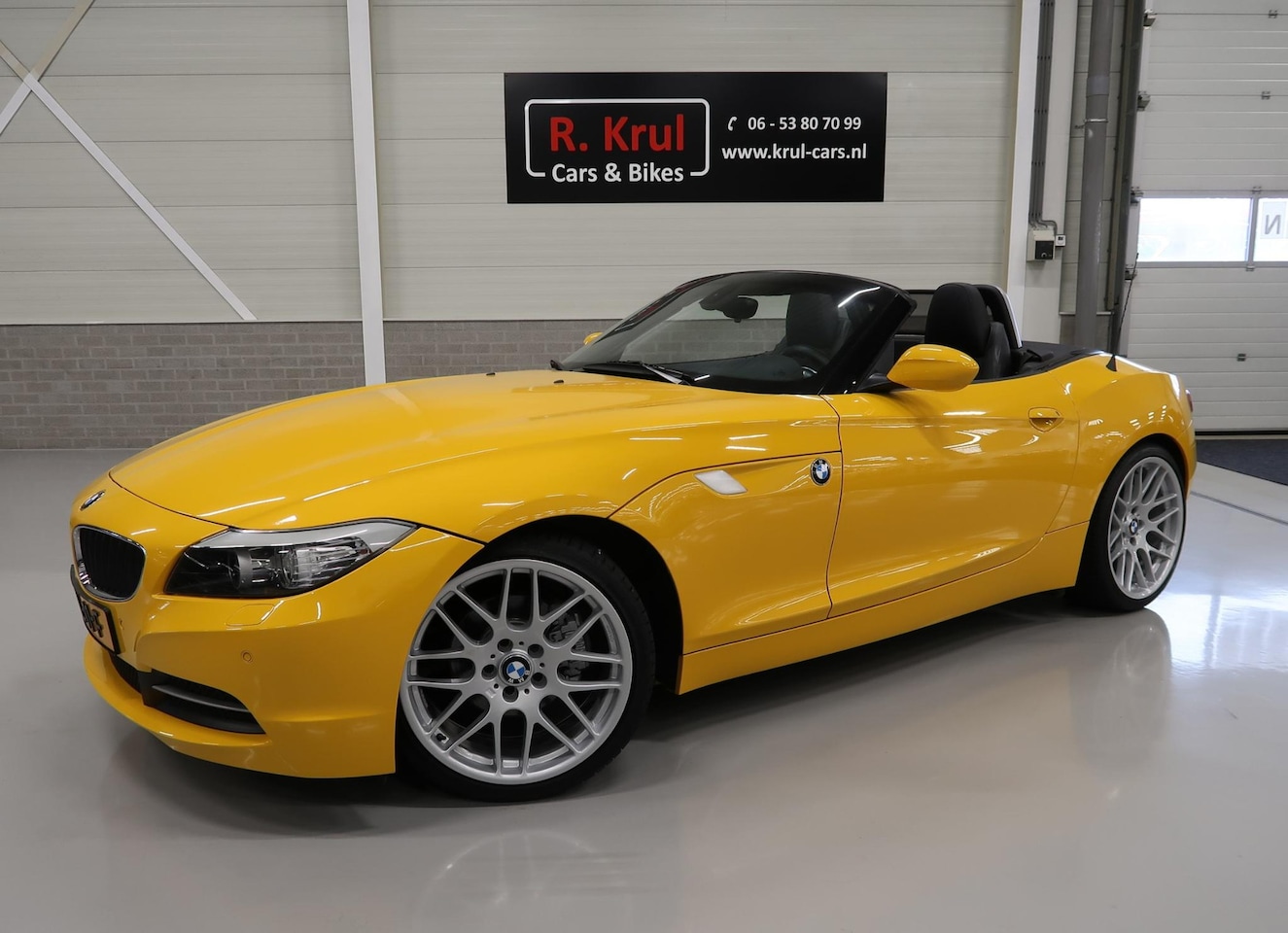 BMW Z4 Roadster - sDrive20i Executive Sportstoelen Leer/Alcantara Automaat Boekjes aanwezig Atacama Geel Sto - AutoWereld.nl
