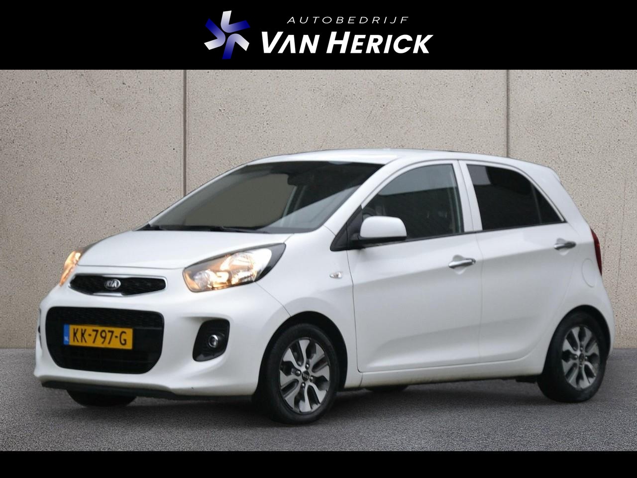 Kia Picanto - 1.0 CVVT 5 deurs Navigator | LM Velgen | Airco - AutoWereld.nl
