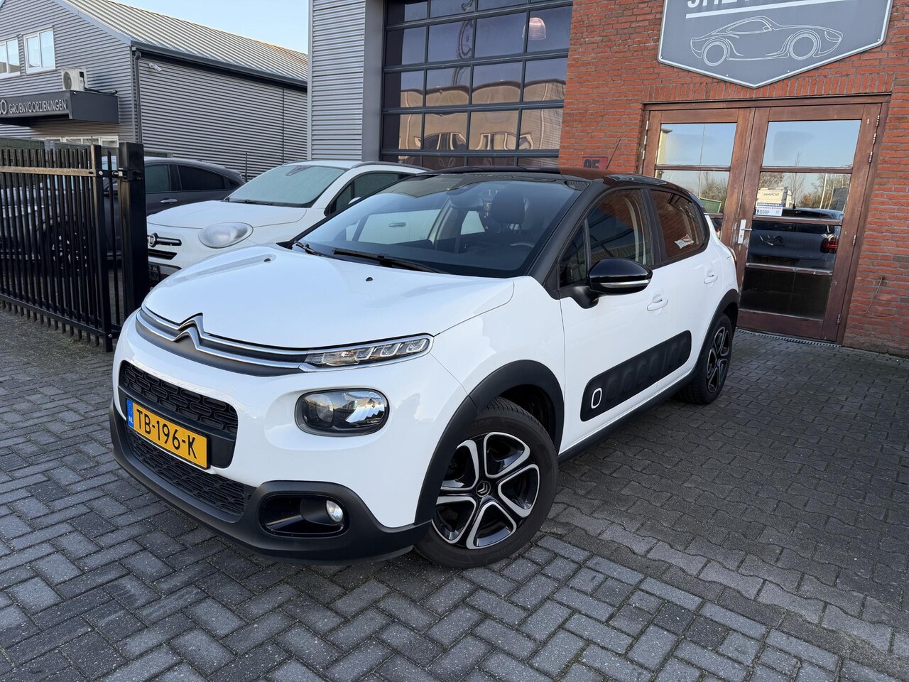 Citroën C3 - 1.2 PureTech S&S Feel Edition | NAP | Dealer onderhouden - AutoWereld.nl