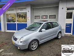 Volkswagen Polo - 1.4-16V Sportline Automaat Schuifdak