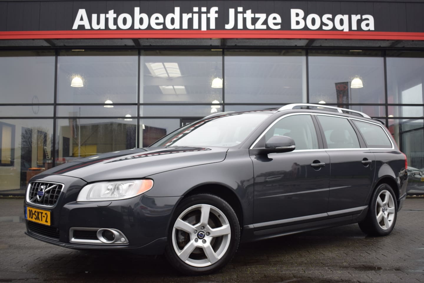 Volvo V70 - 1.6 T4 Automaat Limited Edition Xenon | Schuif/Kanteldak | Vol Leder | Full Map Navi | Tre - AutoWereld.nl