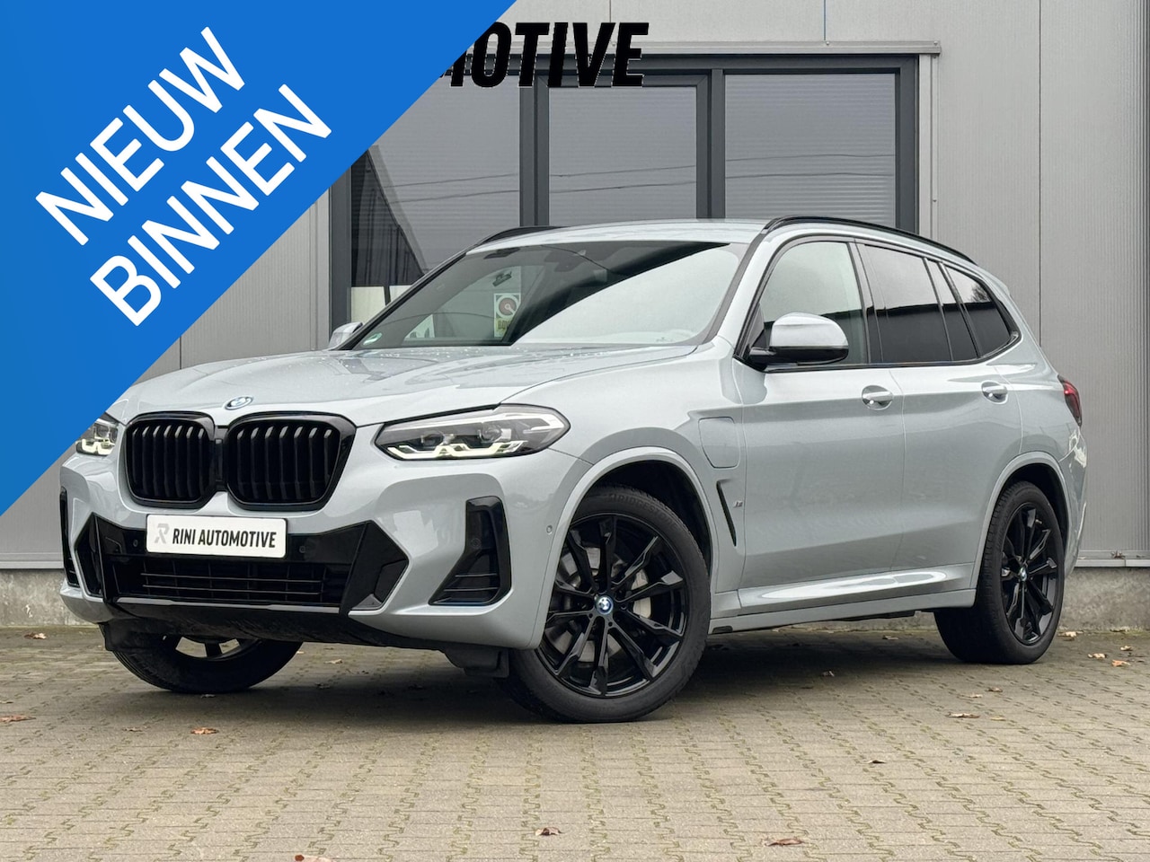 BMW X3 - xDrive30e M Sport 292 PK | Keyless | 20 Inch | M Brooklyn grau | Black edition - AutoWereld.nl