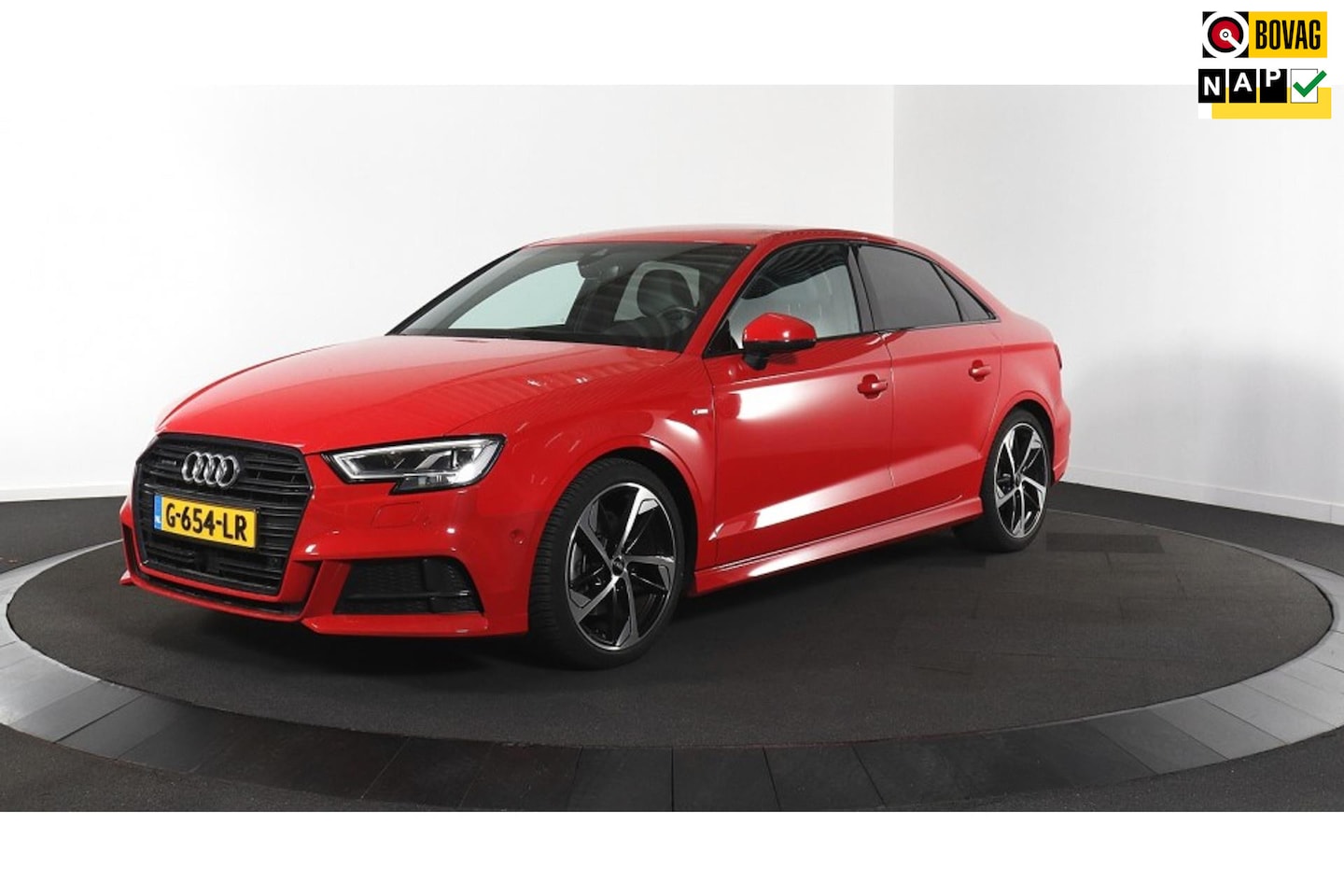 Audi A3 Limousine - 40 TFSI quattro Advance Sport ADAPTIEVE CRUISE/CAMERA/VIRTUELE COCKPIT - AutoWereld.nl