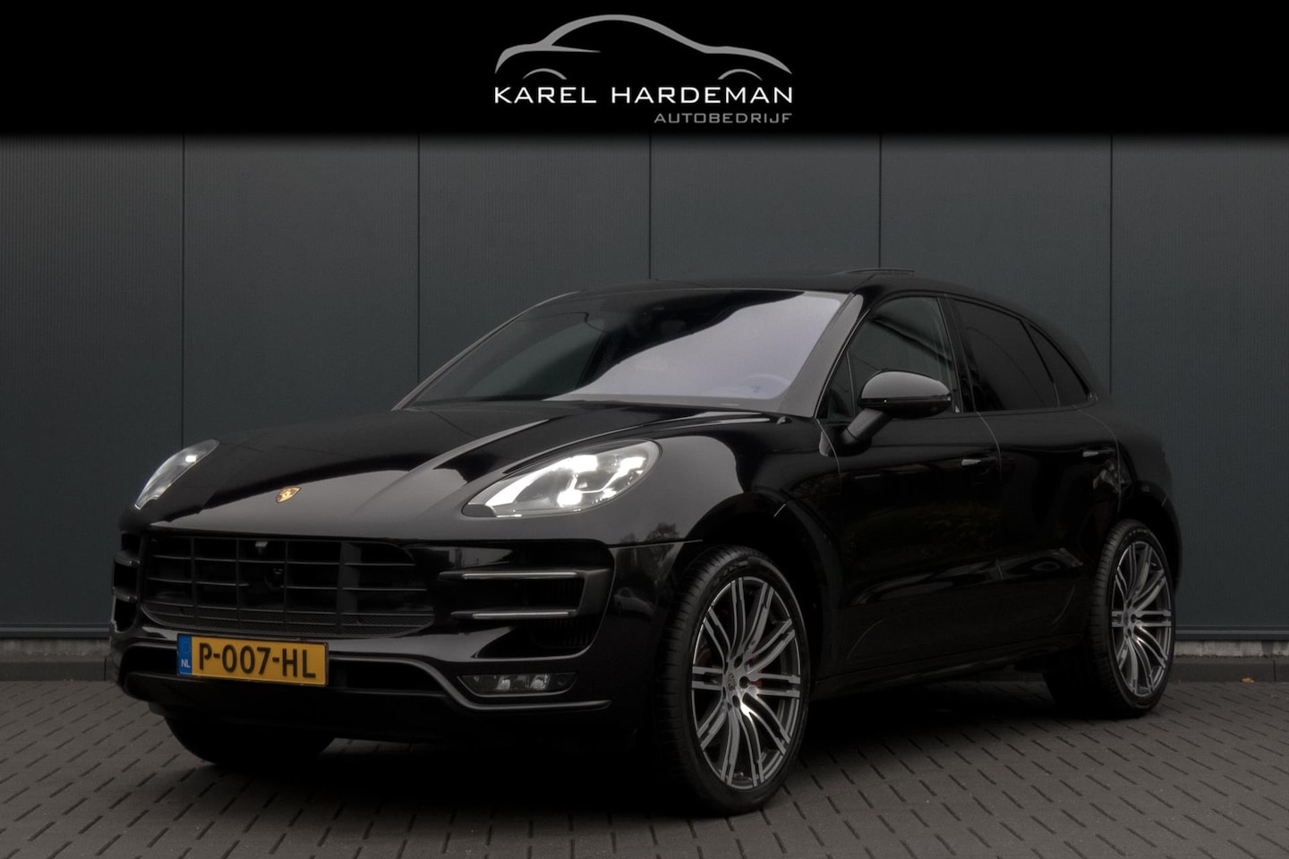 Porsche Macan - 3.6 Turbo | ADAPTIEVE CRUISE CONTROL | AFNEEMBARE TREKHAAK | STOEL VERKOELING EN VERWARMIN - AutoWereld.nl