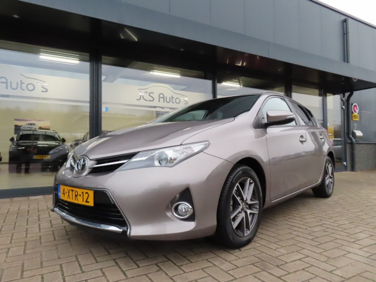 Toyota Auris - 1.6 Trend Top 5 Edit Ecc Cruise Navi Camera 2014 - AutoWereld.nl