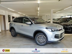 Volkswagen Tiguan - 1.5 TSI E-HYBRID LIFE TREKHAAK/CAMERA/MEMORY/LEDER/CARPLAY/ACC/E-KLEP