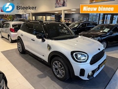 MINI Countryman - 2.0 Countryman 220 pk ALL4 Cooper S Chili Airco Carplay Leder Camera Cruise