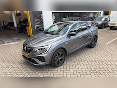 Renault Arkana - 1.6 E-Tech Hybrid 145 R.S. Line | Apple carplay/Android Auto | | Climate Control | Stoelve