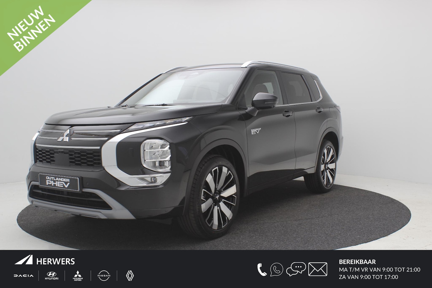 Mitsubishi Outlander - 2.4 PHEV Instyle+ / €6.000,- Voordeel Op Nieuwprijs / Prijs is rijklaar / Nieuw Model 2025 - AutoWereld.nl