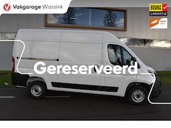 Peugeot Boxer - 2.2 BlueHDi 140 S&S L2H2 3.3t Euro 6 Nieuw auto registratie 2024/ GEEN BPM/ L2H2 / achteru