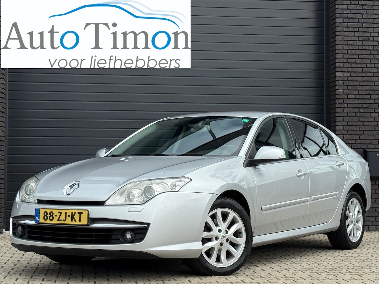 Renault Laguna - 2.0 16V T Dynamique Aut.-6 | 3e eig. | volledig gedocumenteerd | Youngtimer | Bijtellingsv - AutoWereld.nl