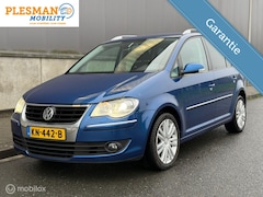Volkswagen Touran - 1.4 TSI Highline Aut 170 PK * Onderhouden