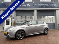 Alfa Romeo Giulietta - 1.6 JTDm Sprint bj 2016 18inch, Navi, Cruise, Clima 120pk Dealer onderhouden
