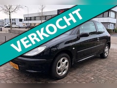 Peugeot 206 - 1.4 X-line 147.000km APK gek. 01-2027
