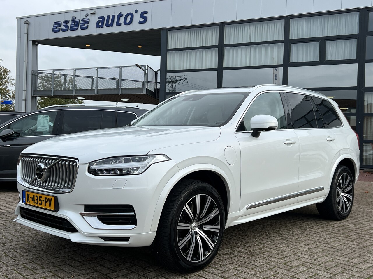 Volvo XC90 - 2.0 T8 Recharge 392 pk AWD Inscription 7-P Panoramadak Trekhaak Luchtvering 360 Camera Har - AutoWereld.nl