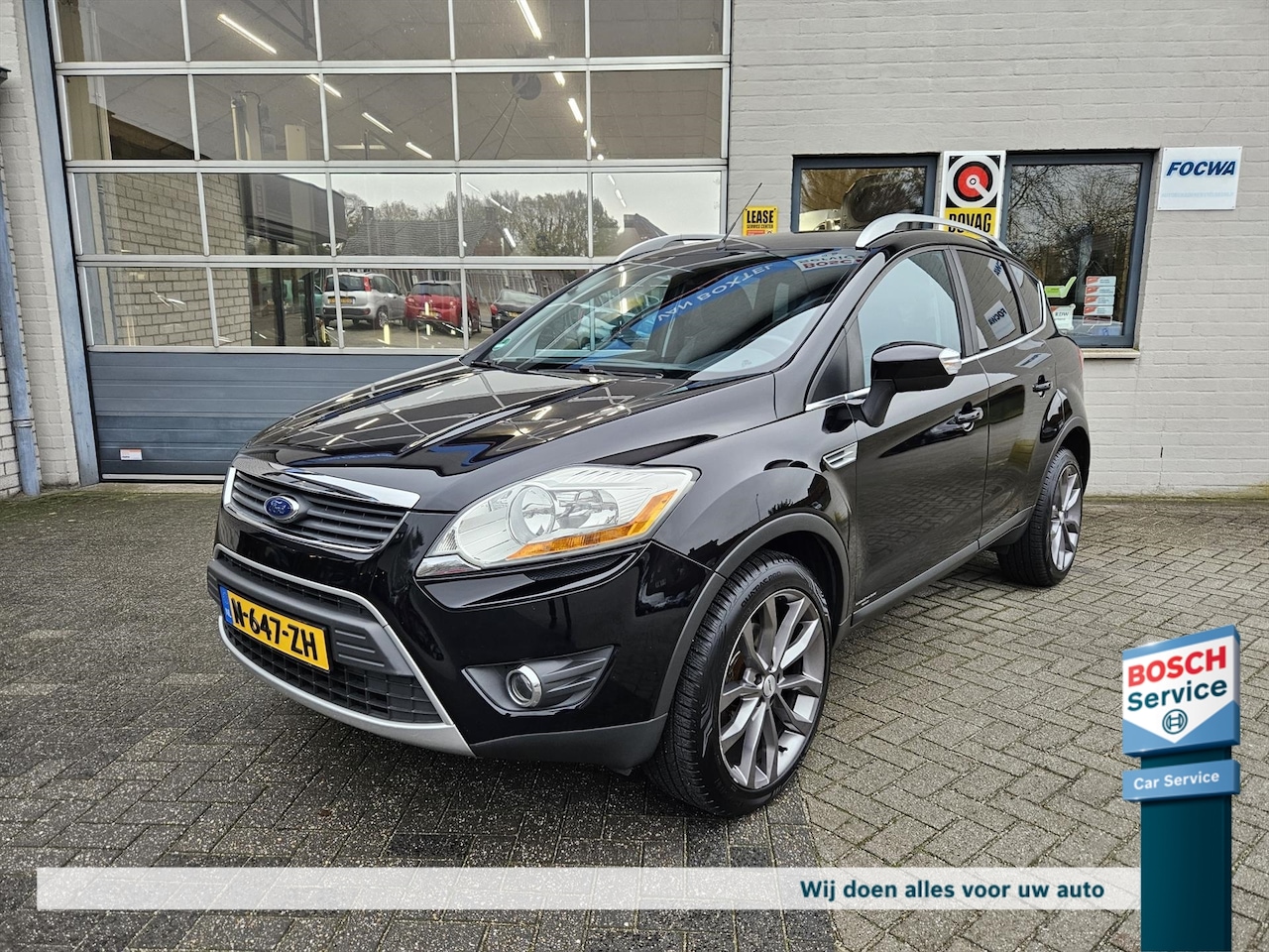 Ford Kuga - 2.5T 4WD 200pk Titanium - AutoWereld.nl