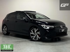 Volkswagen Golf - 1.5 eTSI R-Line Pano Harman/Kardon Carplay Sfeer