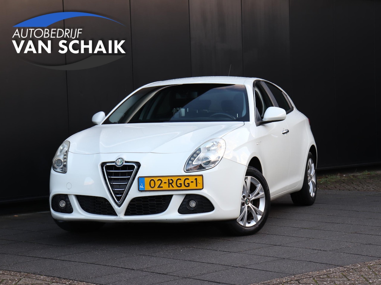 Alfa Romeo Giulietta - 1.4 T Distinctive | LEDER | NAVI | CRUISE | LMV | STOELVERW. | AIRCO | - AutoWereld.nl