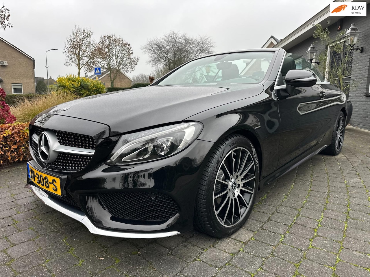 Mercedes-Benz C-klasse Cabrio - 200 AMG, Airscarf, Camera - AutoWereld.nl
