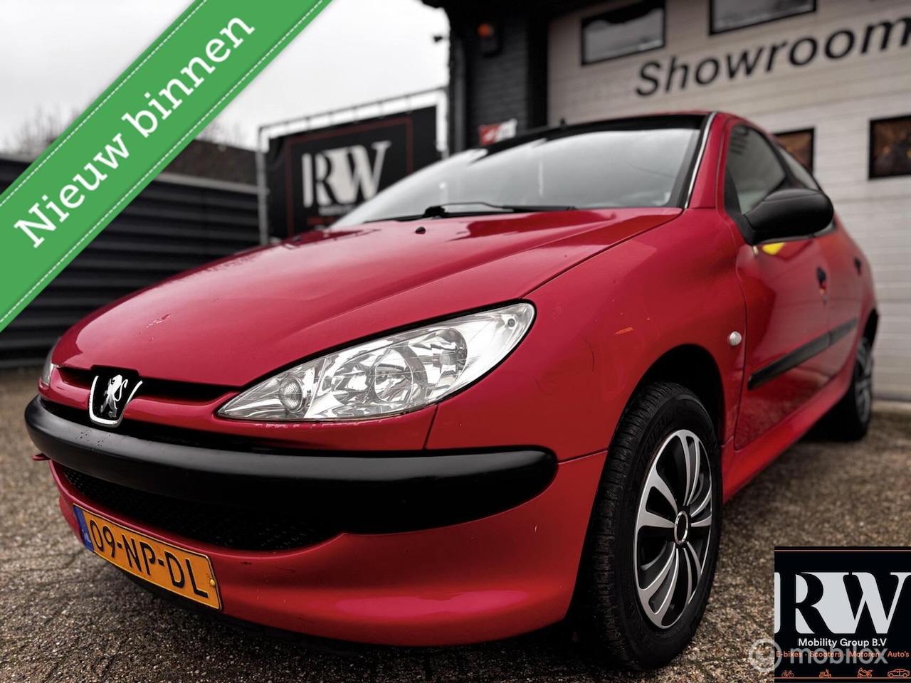 Peugeot 206 - 1.1 XR *NIEUWE APK*TREKHAAK*NAP* - AutoWereld.nl