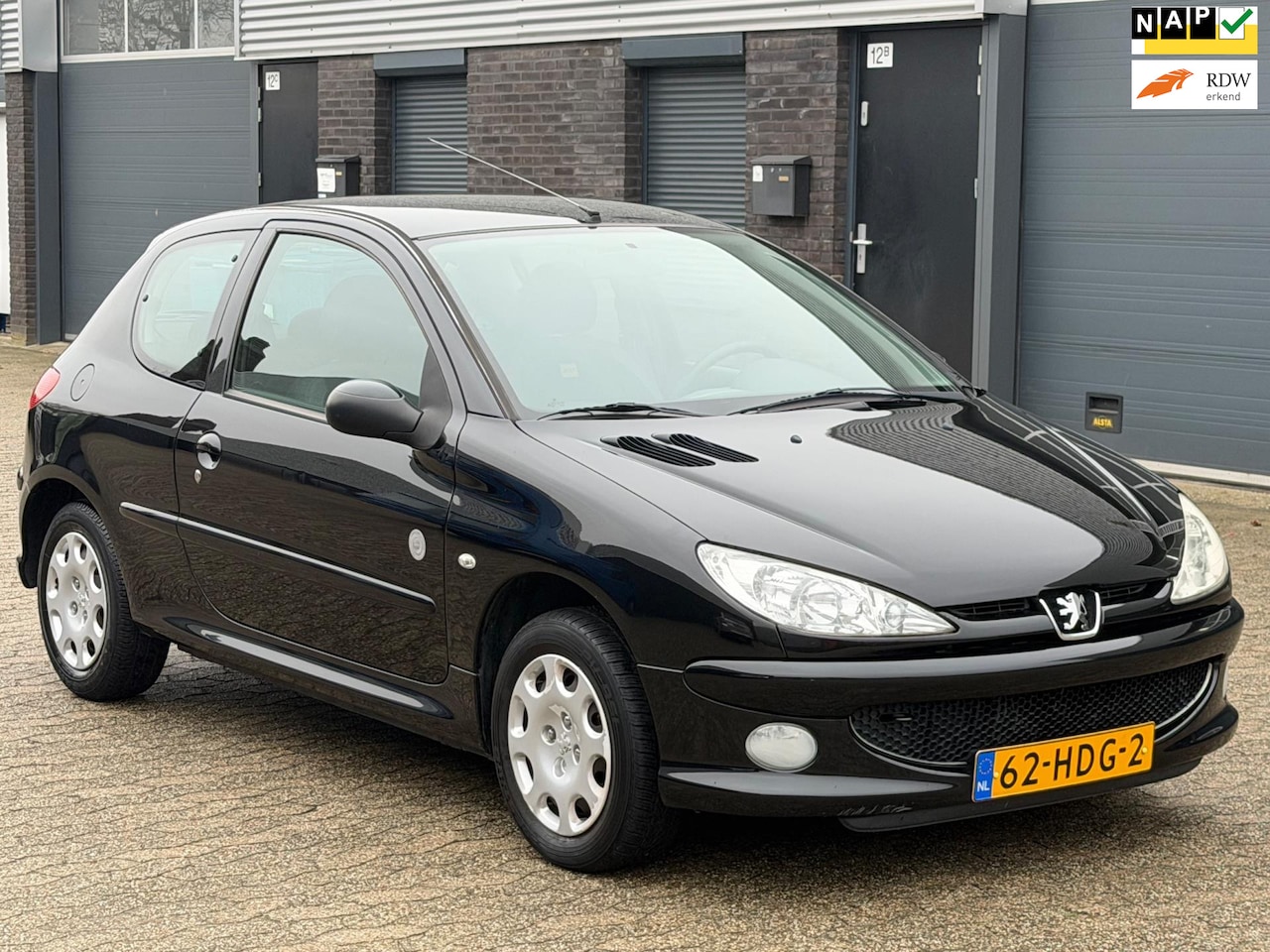 Peugeot 206 - 1.4 Génération zeer goede staat. NAP APK - AutoWereld.nl