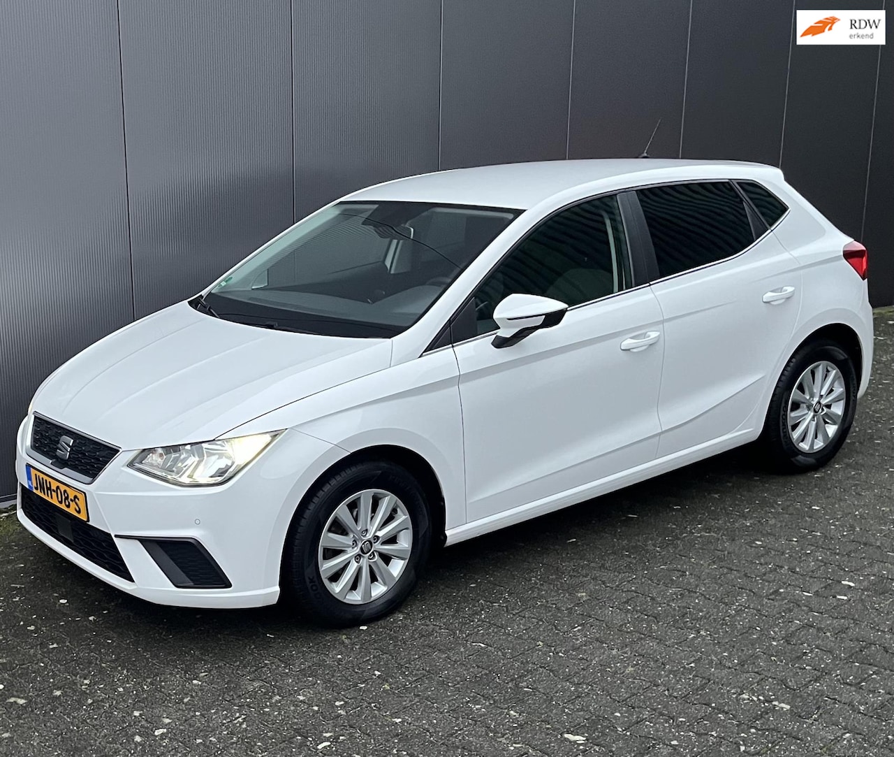 SEAT Ibiza - 1.0 TSI Style Limited Edition 1.0 TSI Style Limited Edition - AutoWereld.nl