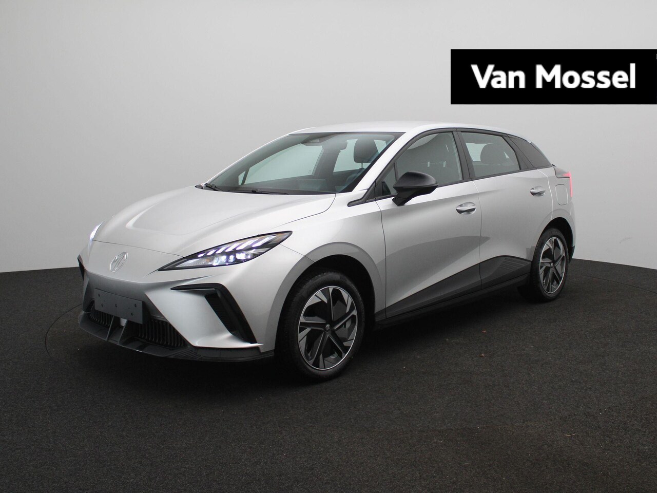 MG MG4 - Standard 51 kWh Final Edition | Allerlaatste kans!! | Voorraadvoordeel | Carplay | Led kop - AutoWereld.nl