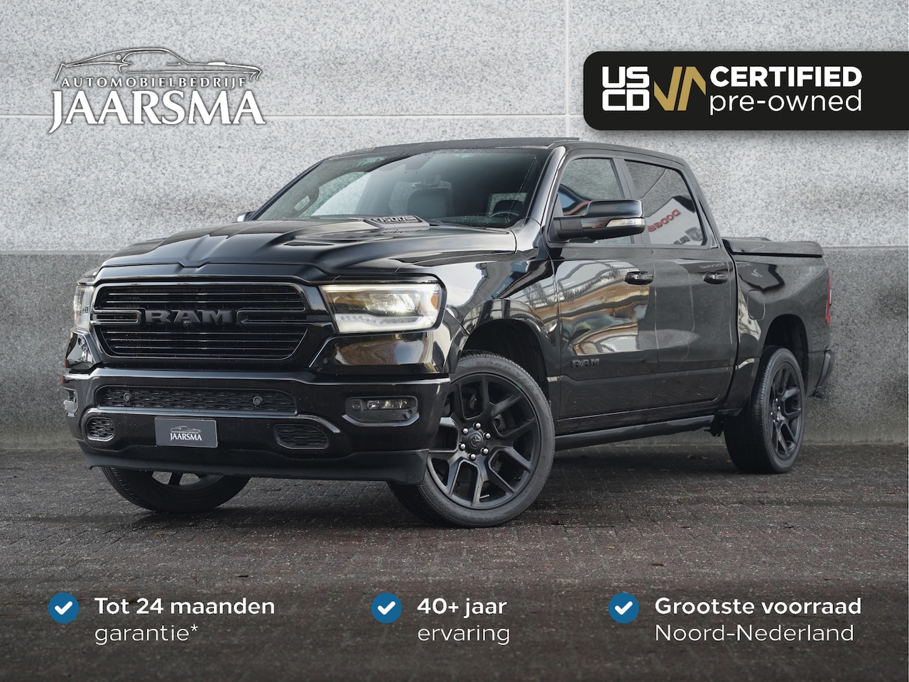 Dodge Ram 1500 - 5.7 V8 4x4 Crew Cab Sport |Glascoating |Panorama dak |Guerrilla exhaust | - AutoWereld.nl