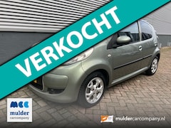 Citroën C1 - 1.0-12V Exclusive Automaat / Leer / Airco / LM / Ned Auto / NAP / MCC / Gouda
