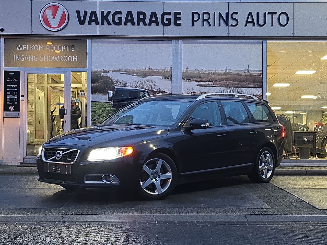 Volvo V70 - 2.0T R-Edition | 4153 - AutoWereld.nl