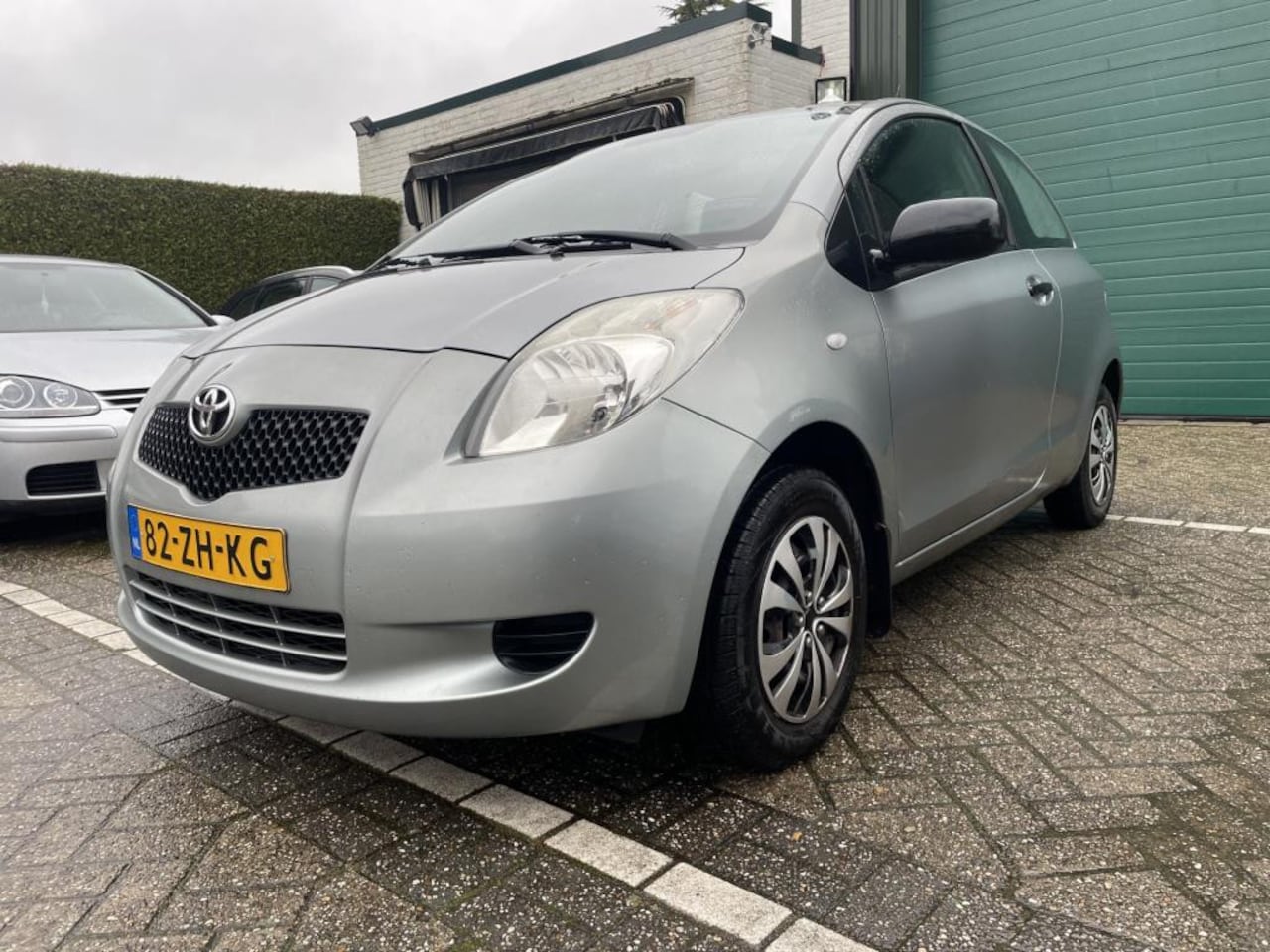 Toyota Yaris - 1.0 VVT-i 1.0 VVTi - AutoWereld.nl