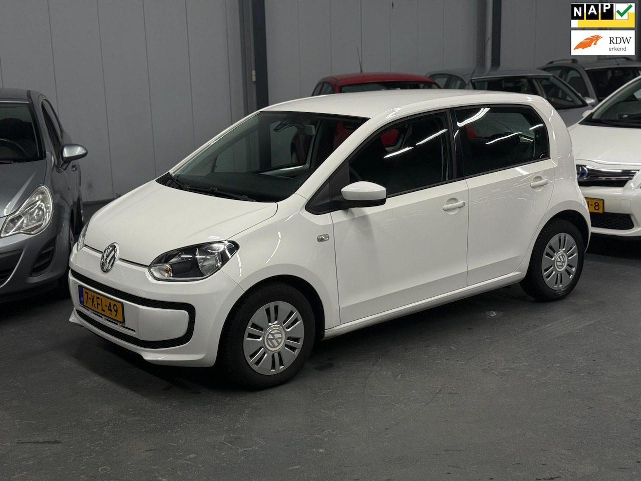 Volkswagen Up! - 1.0 move up! BlueMotion 1ste Eigenaar Nieuwe APK NAP - AutoWereld.nl