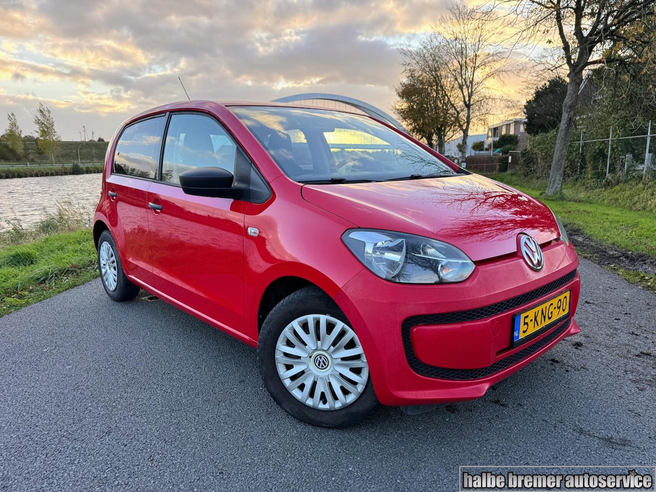 Volkswagen Up! - 1.0 take up! BlueMotion |Airco| - AutoWereld.nl
