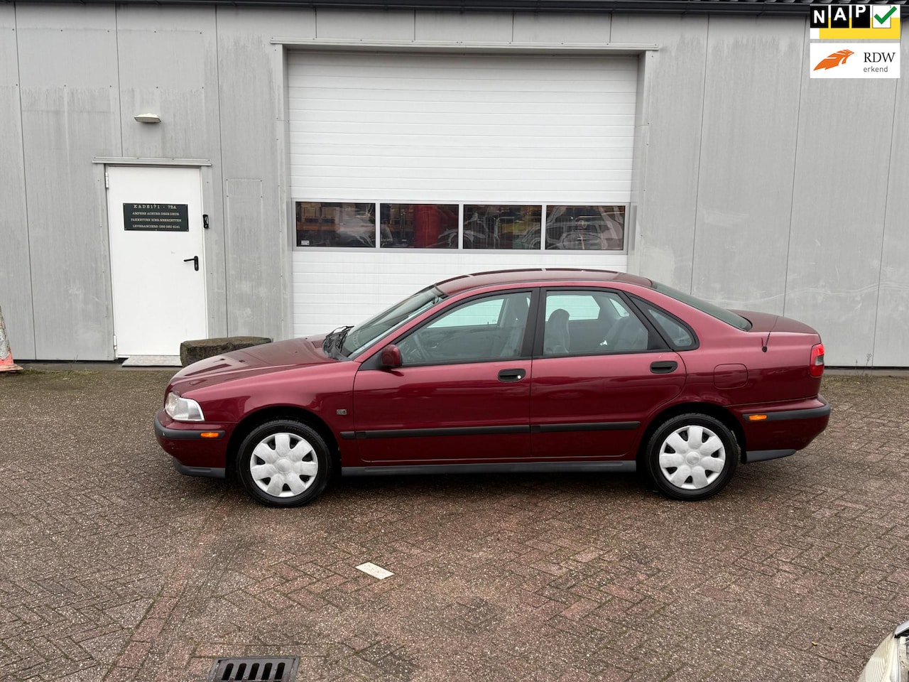 Volvo S40 - 2.0 Exclusive AUTOMAAT!!! - AutoWereld.nl