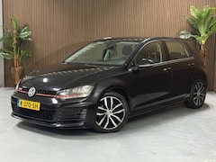 Volkswagen Golf - 1.2 TSI Highline GTI look, GTI uitvoering