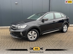 Volkswagen Taigo - 1.0 TSI Automaat Life * Navigatie * Parkeersensoren * Adaptieve Cruise Control