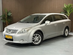 Toyota Avensis Wagon - 1.8 VVTi Business