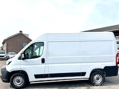 Citroën Jumper - 2.2 BlueHDi 120pk 6-bak S&S L2/H2 3.0t - 15dkm nap - 3pers - 2x camera - navi - front + li