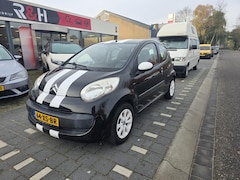 Citroën C1 - 1.0-12V Ambiance airco, achterspoiler, sportvelgen, enz