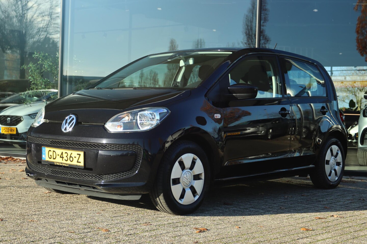Volkswagen Up! - 1.0 MOVE UP! BLUEMOTION | NAVI | AIRCO | BLUETOOTH | 5DRS - AutoWereld.nl