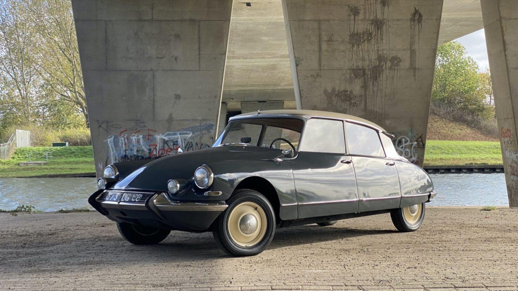 Citroën ID - 19 P Luxe - AutoWereld.nl