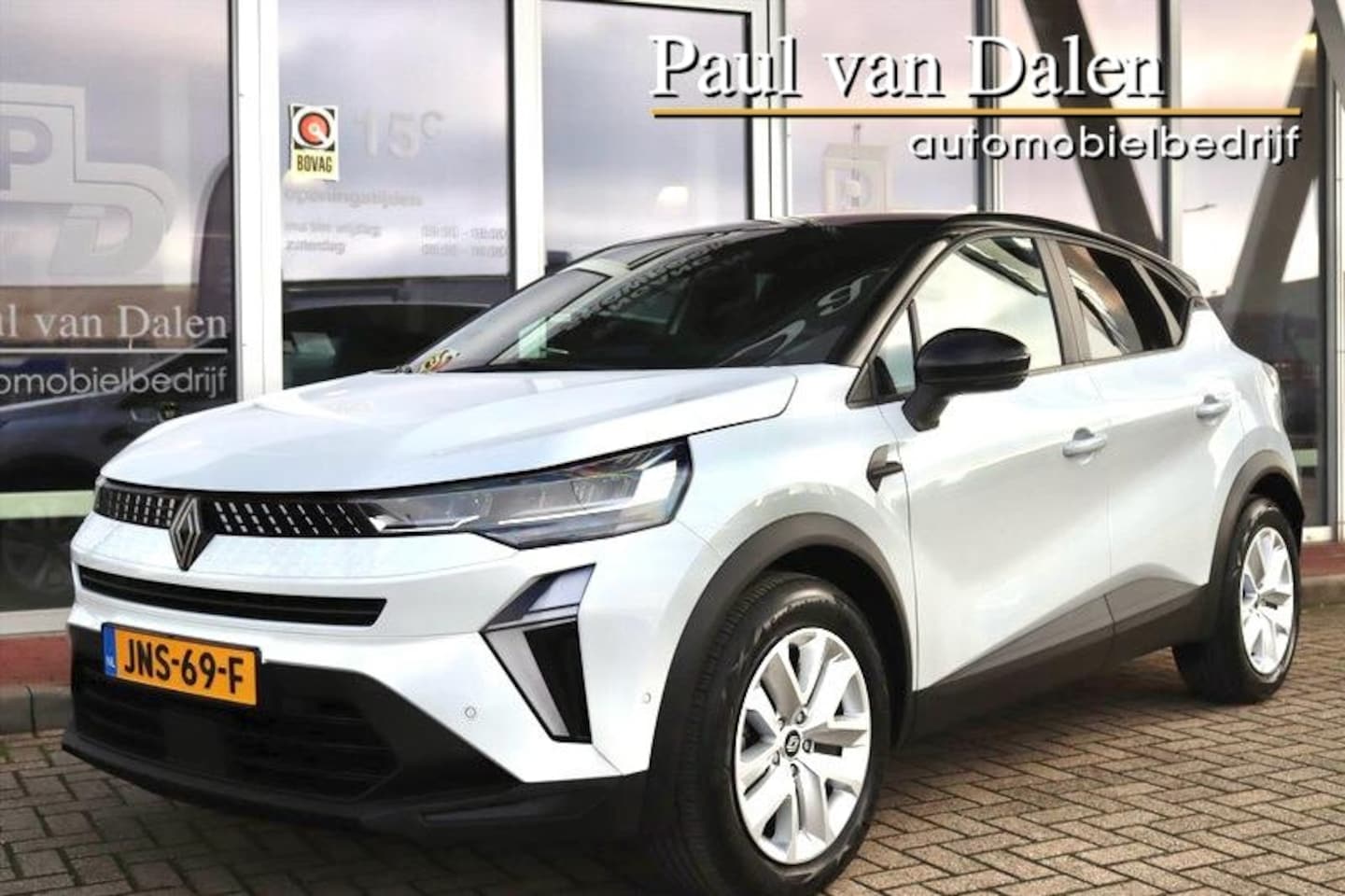 Renault Captur - 1.3 MHEV 160PK AUTOMAAT Navi | Camera | Virtual cockpit | Wit Metallic | Two-Tone | Clima - AutoWereld.nl