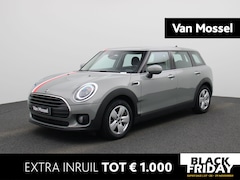 MINI Clubman - 1.5 Cooper Essential AUTOMAAT | Cruise Controle | Achteruitrij Camera | Navigatie | Stoelv